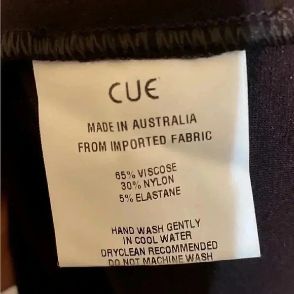 Like new Cue drop waist long sleeve burgundy bodycon zippered back Midi dress 10 - Picture 4 of 4